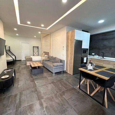 Apartamento La Carihuela A 1 Min De La Playa Torremolinos Exterior foto